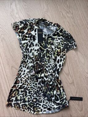 Revolve Women's Leopard Print Short Sleeve Top - Black, White, Brown